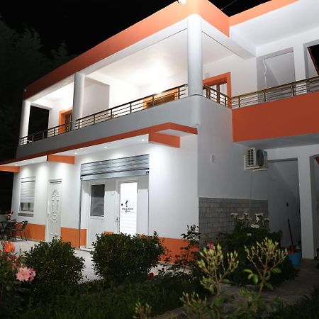 Villa Likaj Berat Bagian luar foto