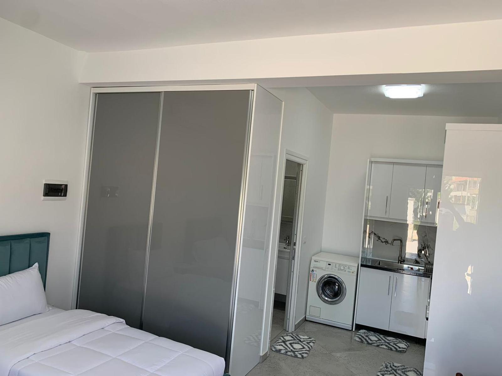 Villa Likaj Berat Bagian luar foto