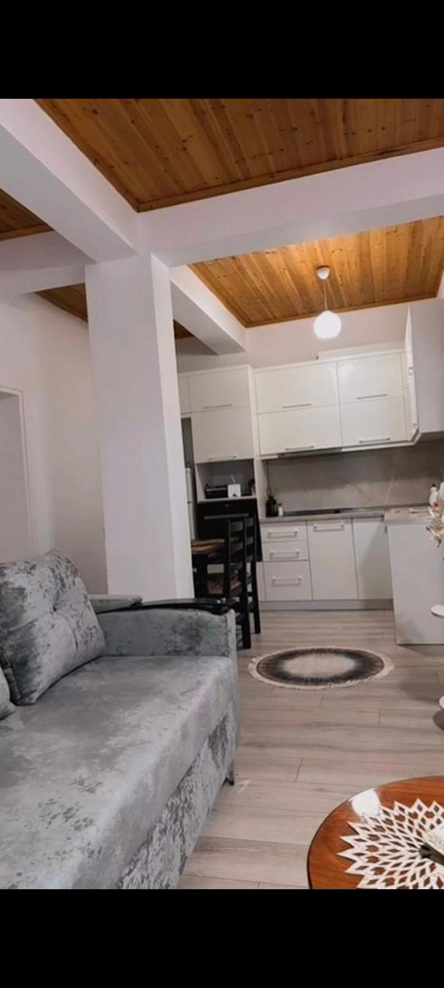 Villa Likaj Berat Bagian luar foto