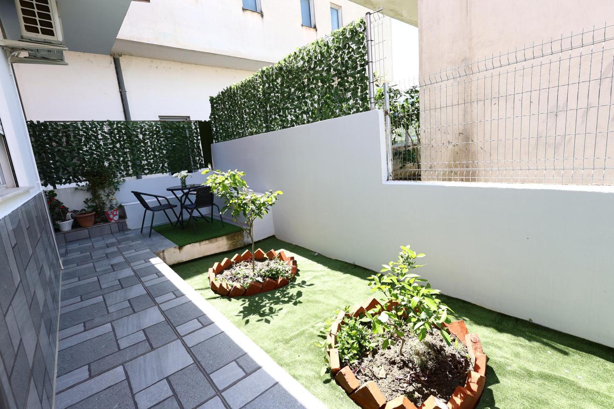 Villa Likaj Berat Bagian luar foto